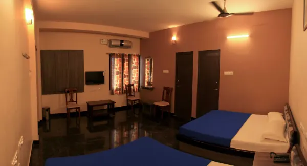 Hotel Sri Hayagriva photo